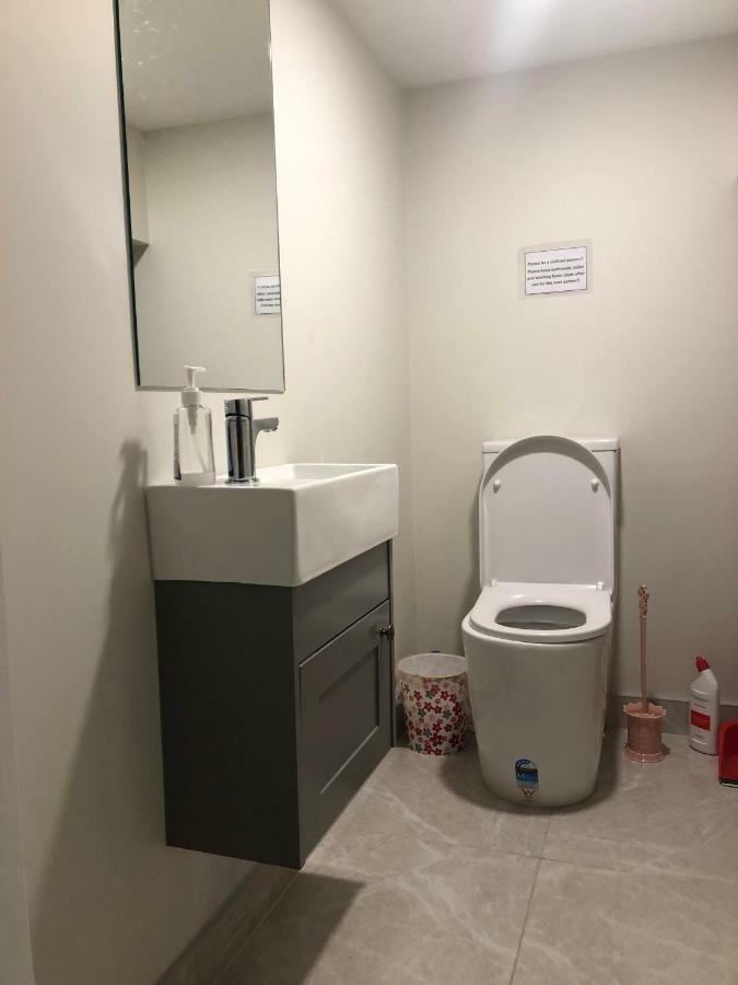 Homestay Flat Bush Backpackers