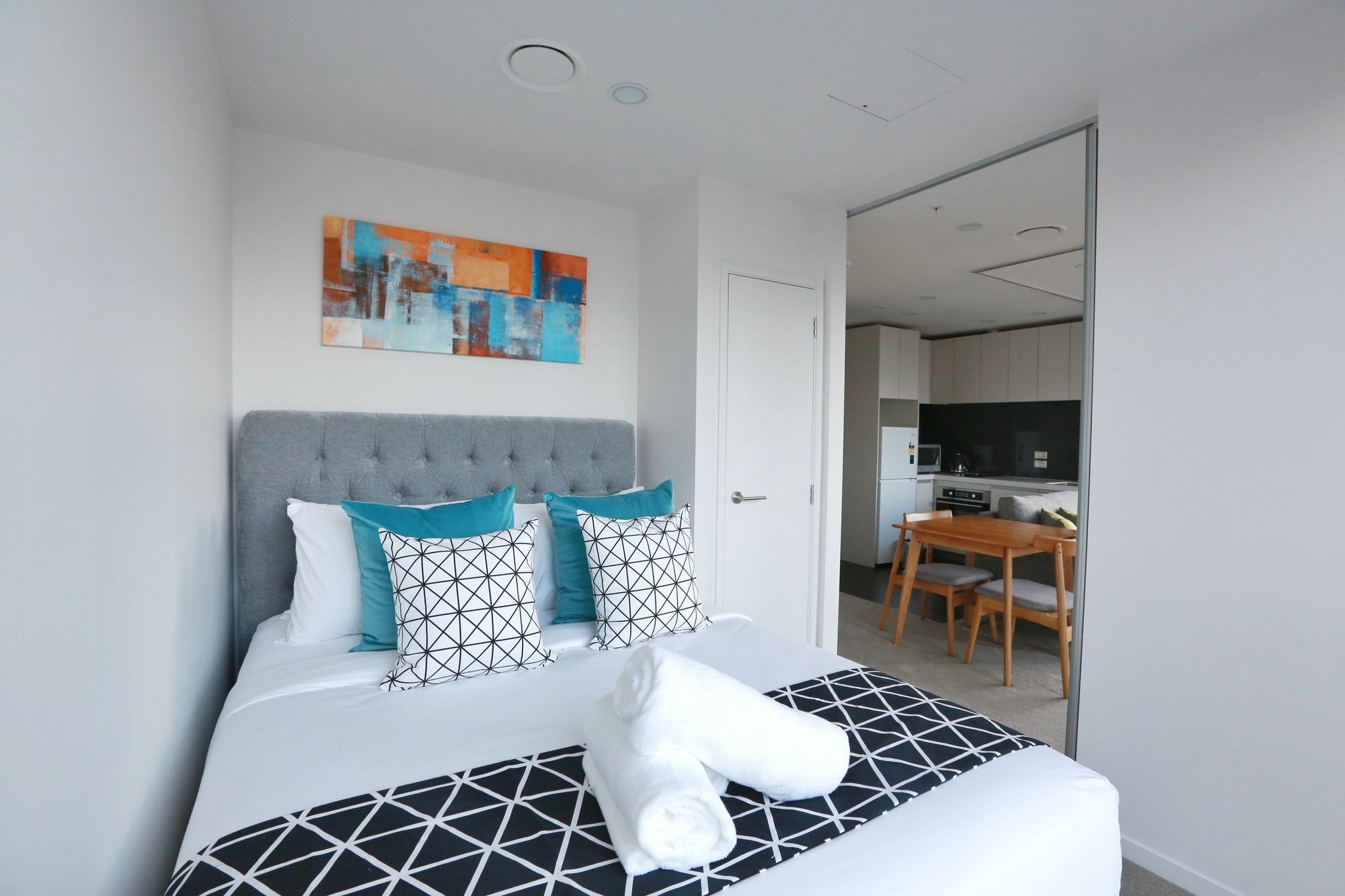 Aparthotel Everest Serviced On 4*