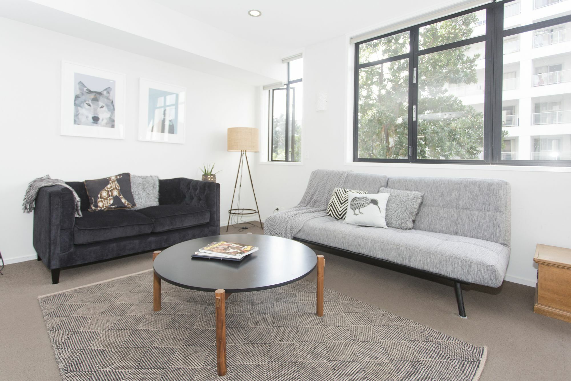 Towny Character Apartment