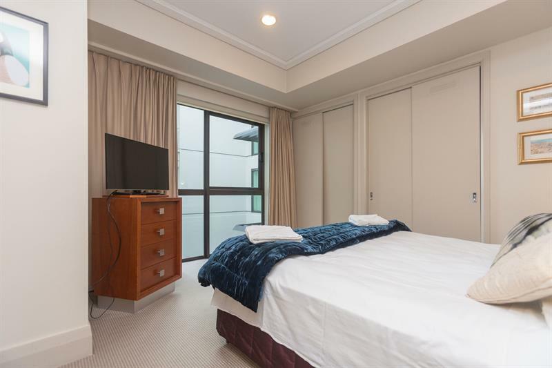 Luxury Waterfront Auckland