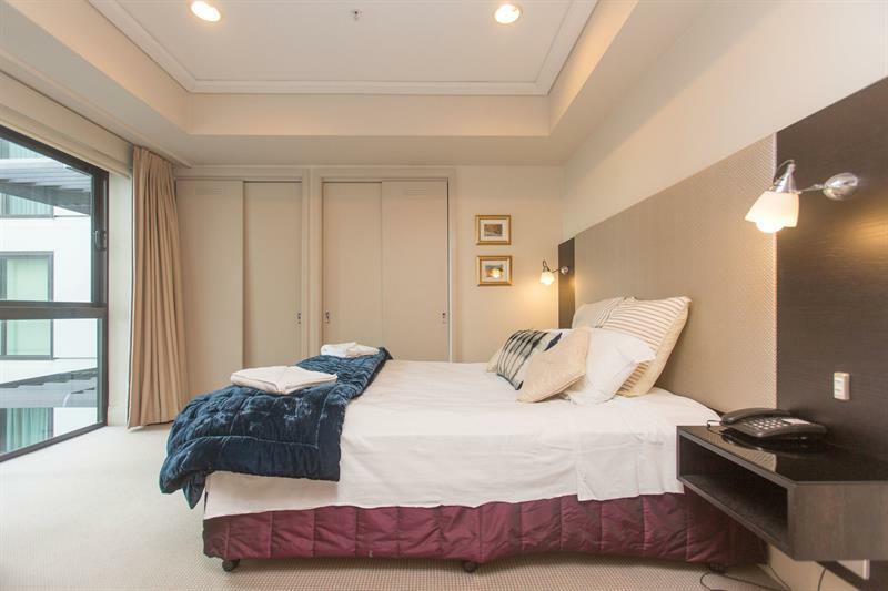 Luxury Waterfront Apartment