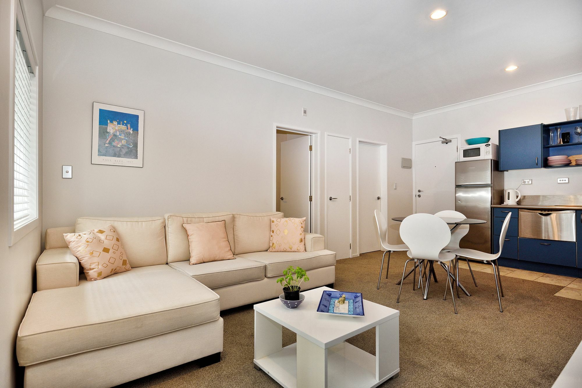 Apartment Center Furnished *