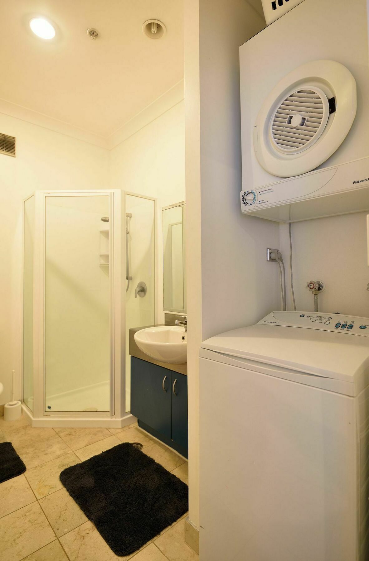 Center Furnished Apartment Auckland