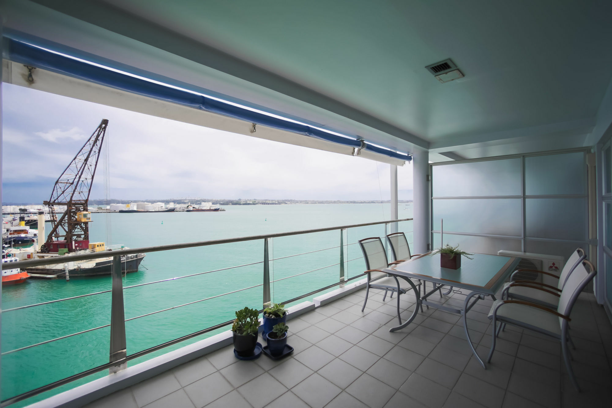 Fabulous Waterfront