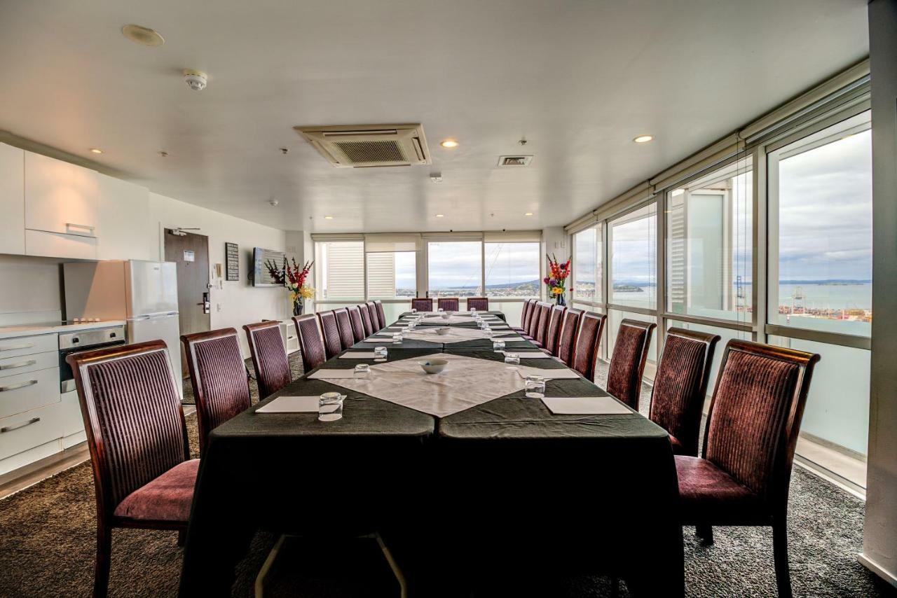 The Quadrant & 4*