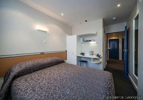 Econo 3* Auckland
