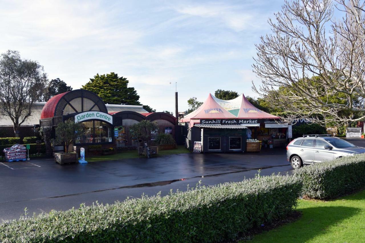 Regal Residency Motel
