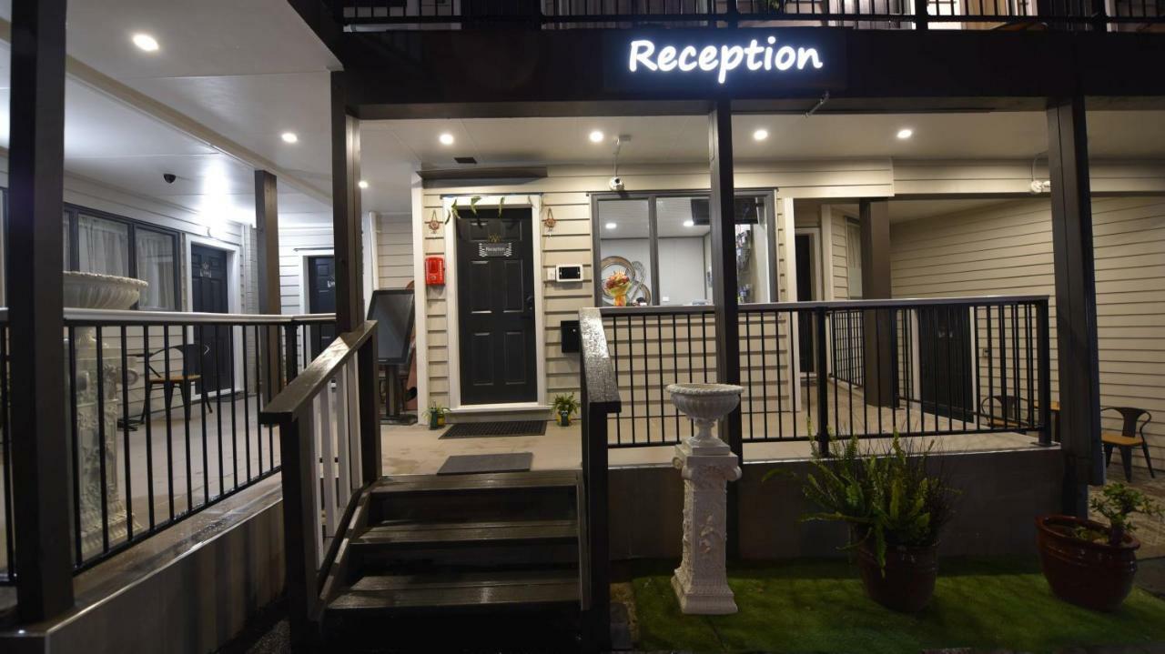 Regal Residency Motel