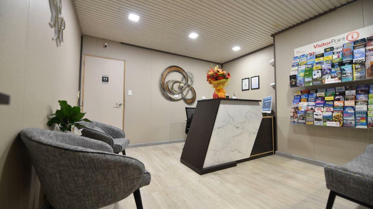 Regal Residency Motel 4*