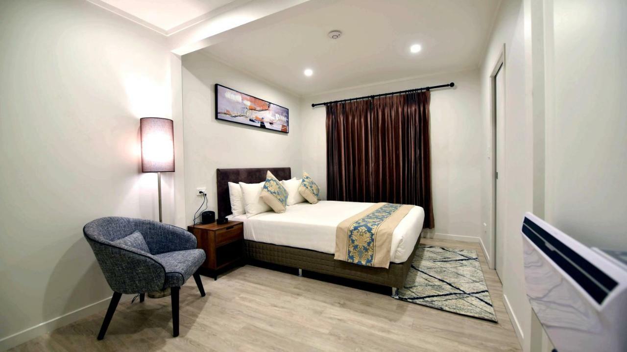 Regal Residency