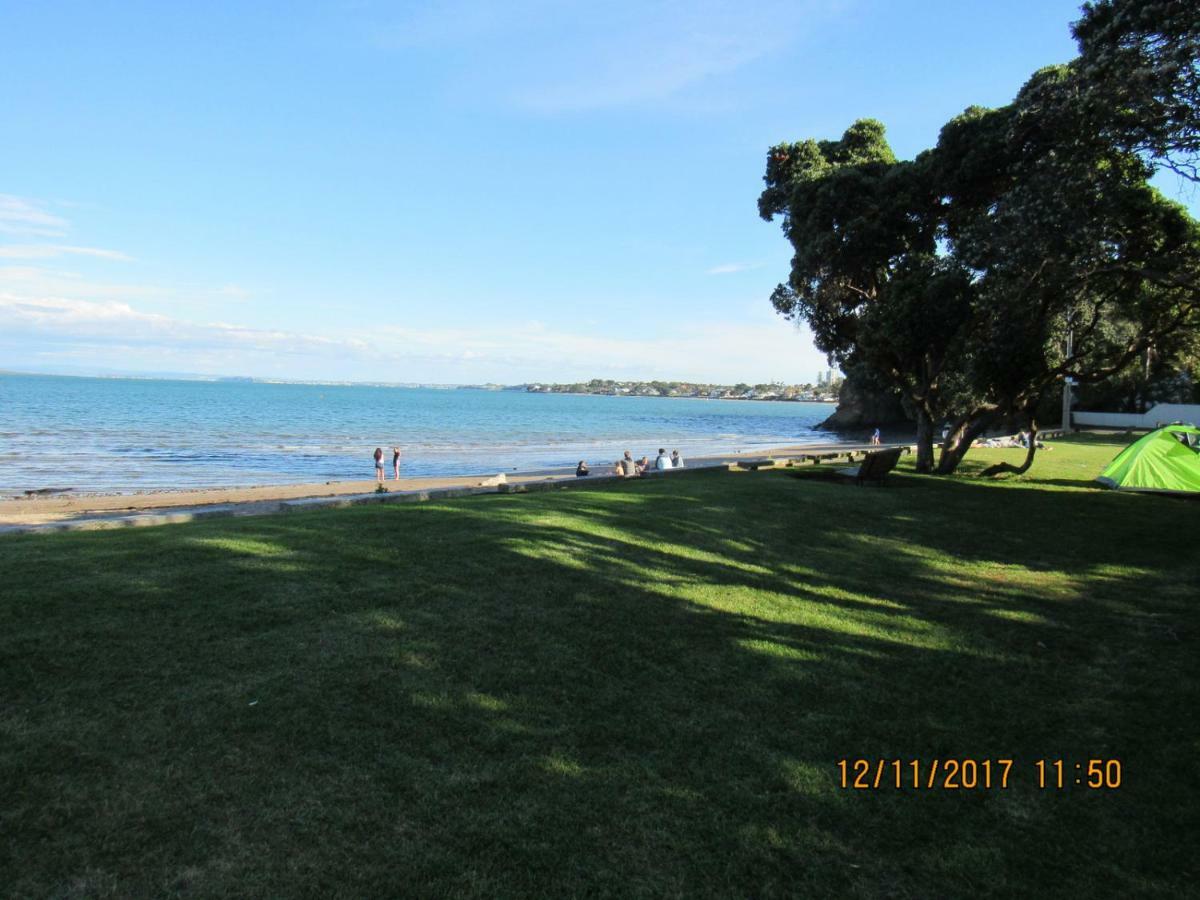 Castor Bay Guest house *