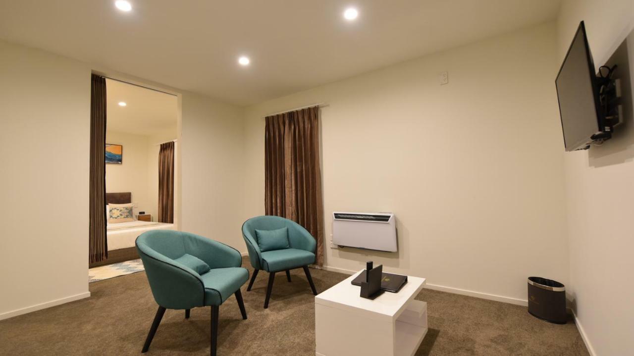 Regal Residency