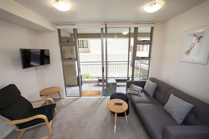 Contemporary Two Bedroom * Auckland
