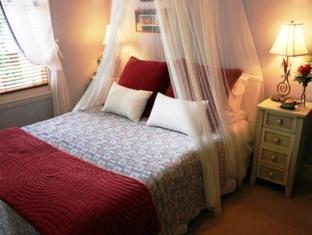 Eden Park Bed & Breakfast 4*