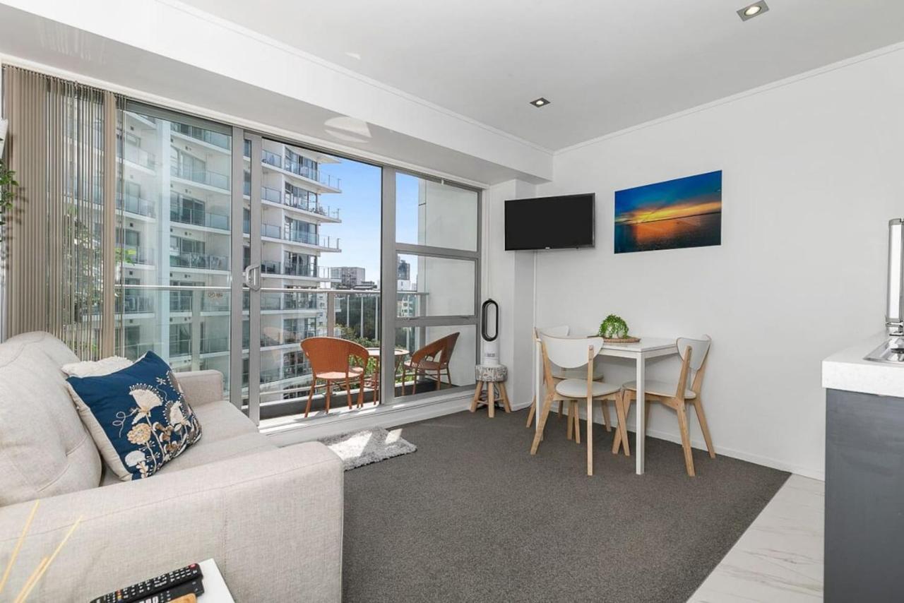 Apartamento 2br W/ Balcony, Gym And Parking Access!