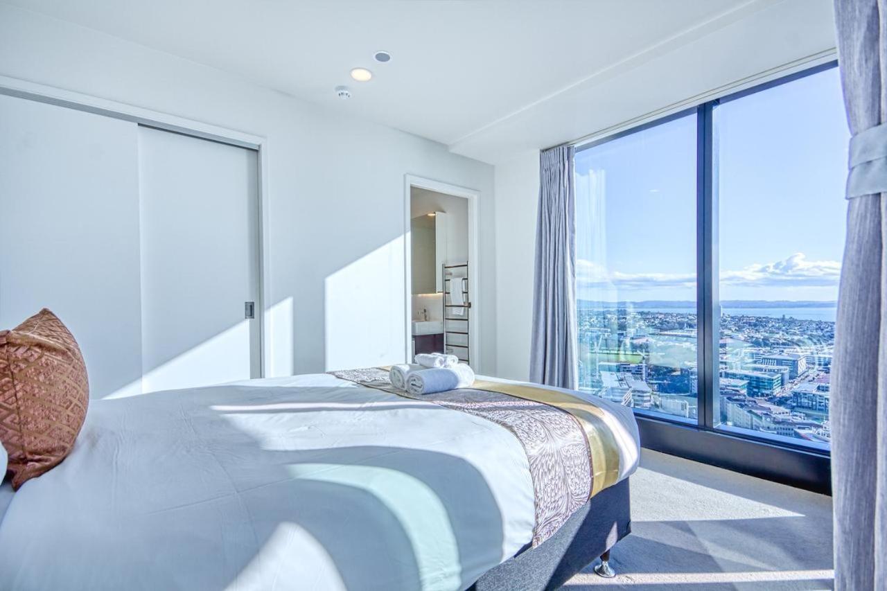 Seaview Penthouse With Free Parking Auckland