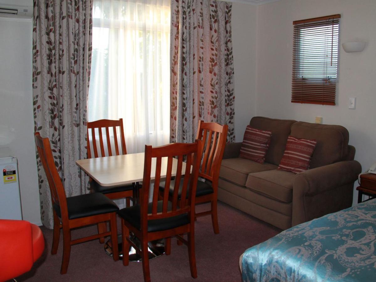 Motel Asure Camelot Arms Motor 4*