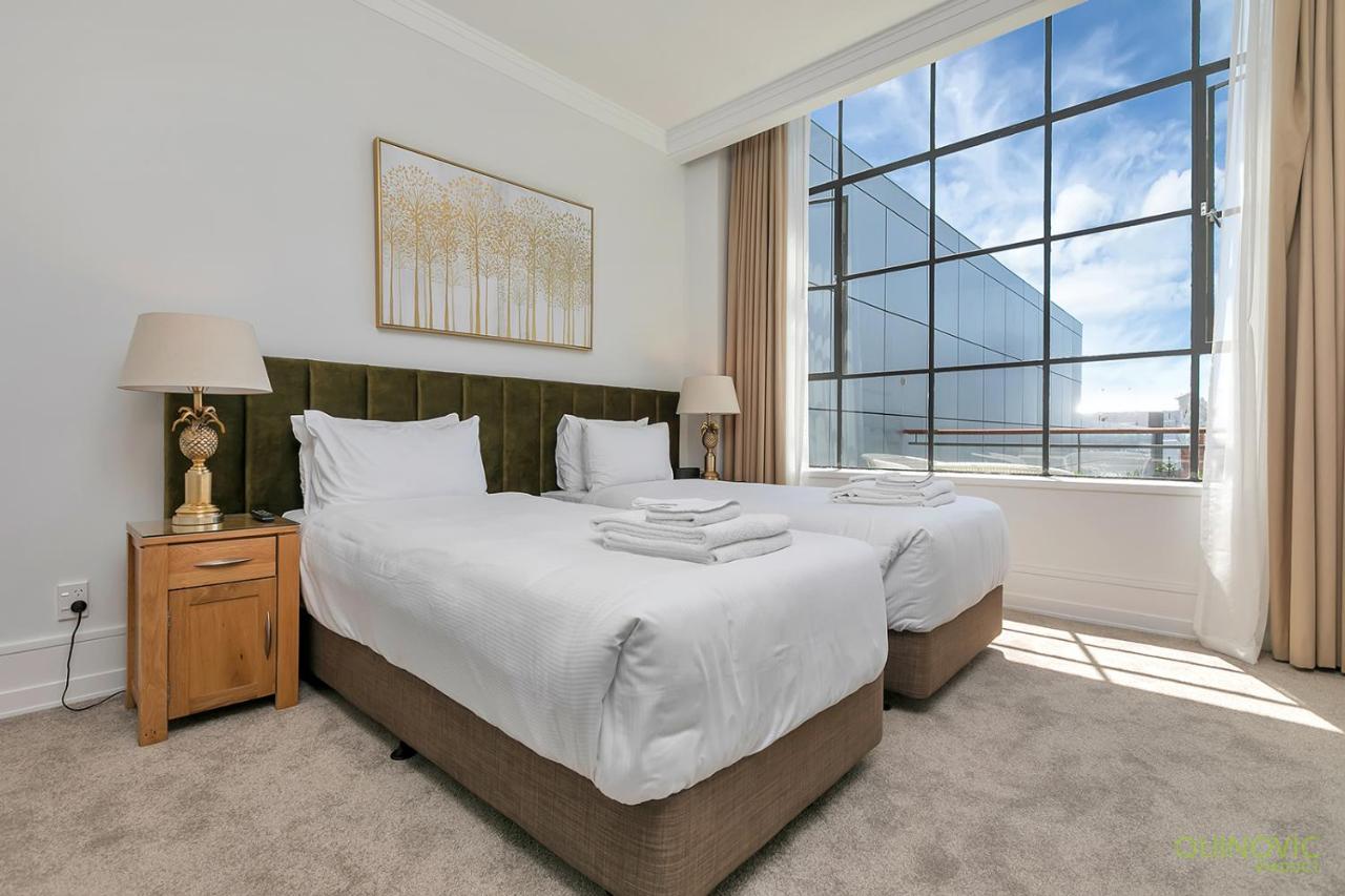 Qv Glamour 2 Bedroom With Carpark - 758 *