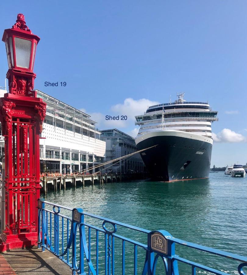 Princes Wharf Waterfront - Comfortable Luxury