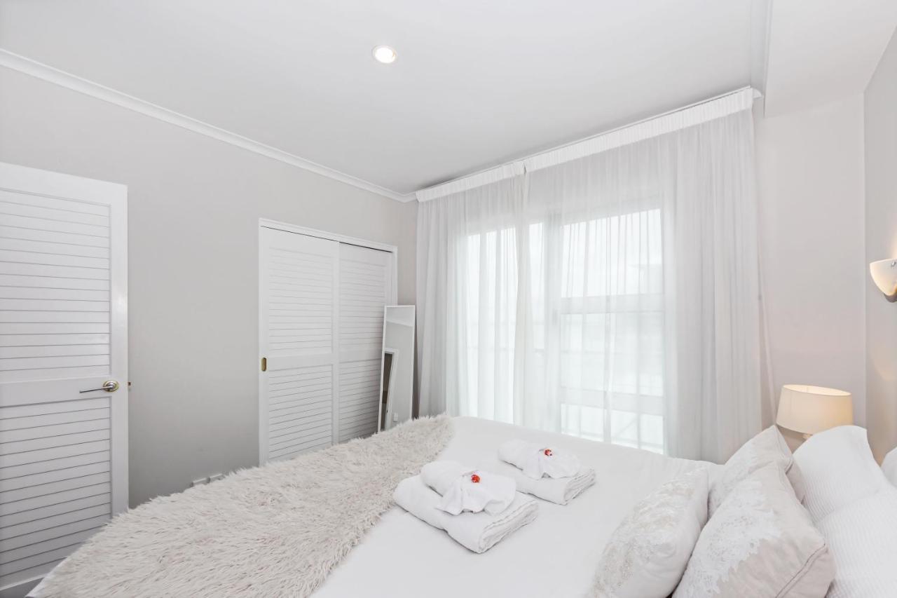 Princes Wharf 2br Sub-penthouse Apartment