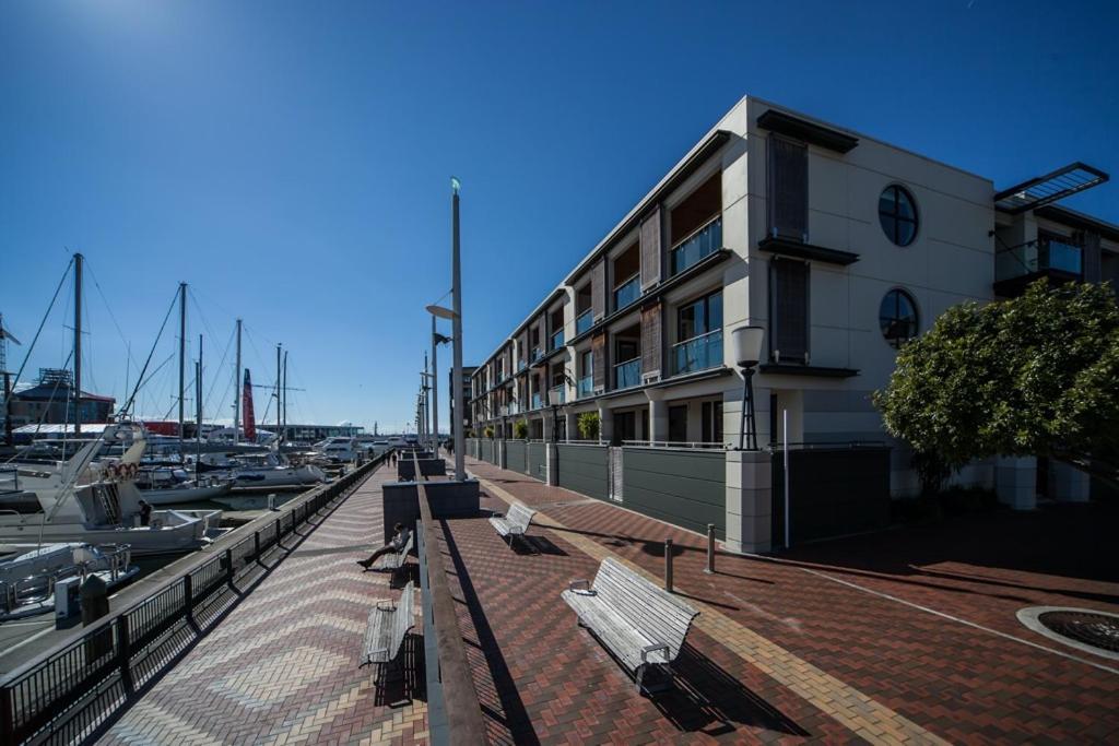 Latitude 37 Aparthotel