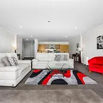 Auckland Waterfront Serviced Apartments On Prince\'S Wharf