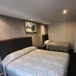 Phoenix Palm Motel