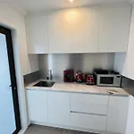 Matuhi Deluxe Studio With Kitchenette