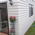 West Auckland Delight Stay