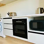 Lake Quarter Apartment
