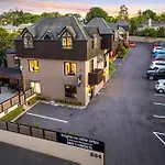 Knights Inn