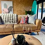 Sandy Toes & Netflix Nights, Relaxing Auckland Retreat