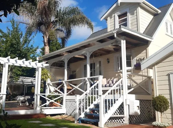 Harbour View Cottage