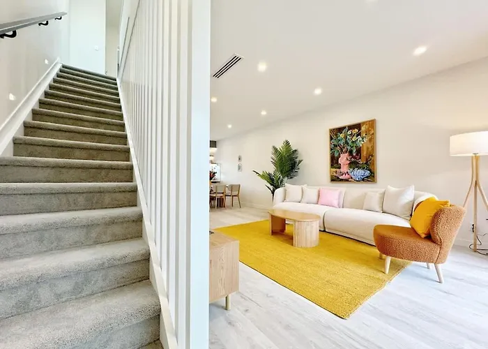 A Home Away From Home - Luxury 4Beds Asb Showgrounds & Cornwall Park