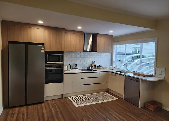 Entire Home In Greenlane