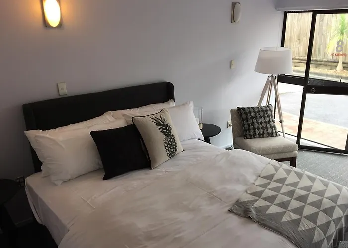 Anzac Court Motel