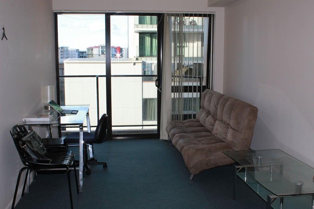 Aparthotel - Hobson St