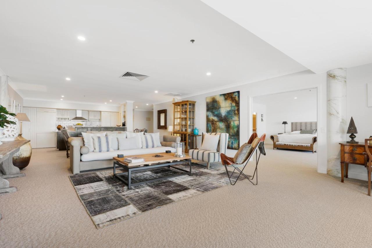 Waterfront Serviced On Prince's Wharf Aparthotel