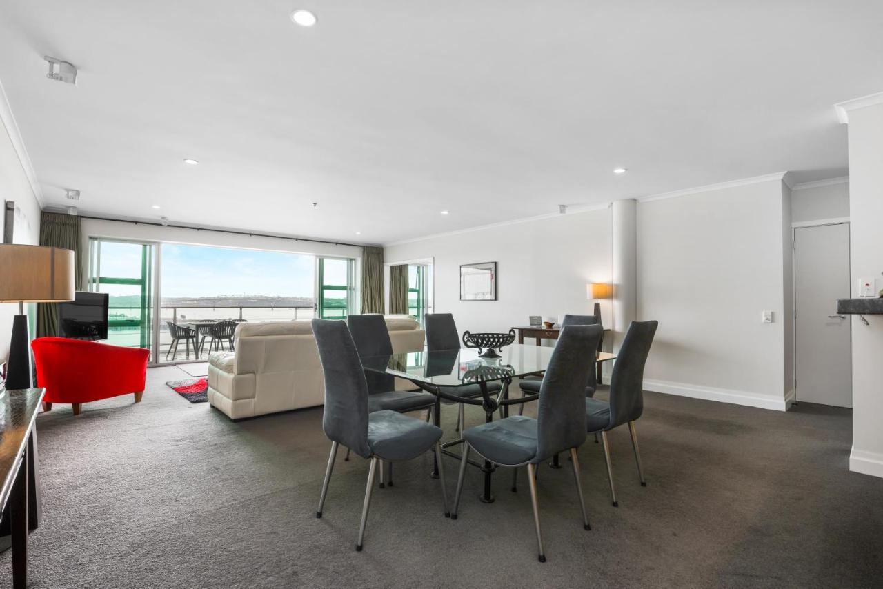 Waterfront Serviced On Prince's Wharf Auckland