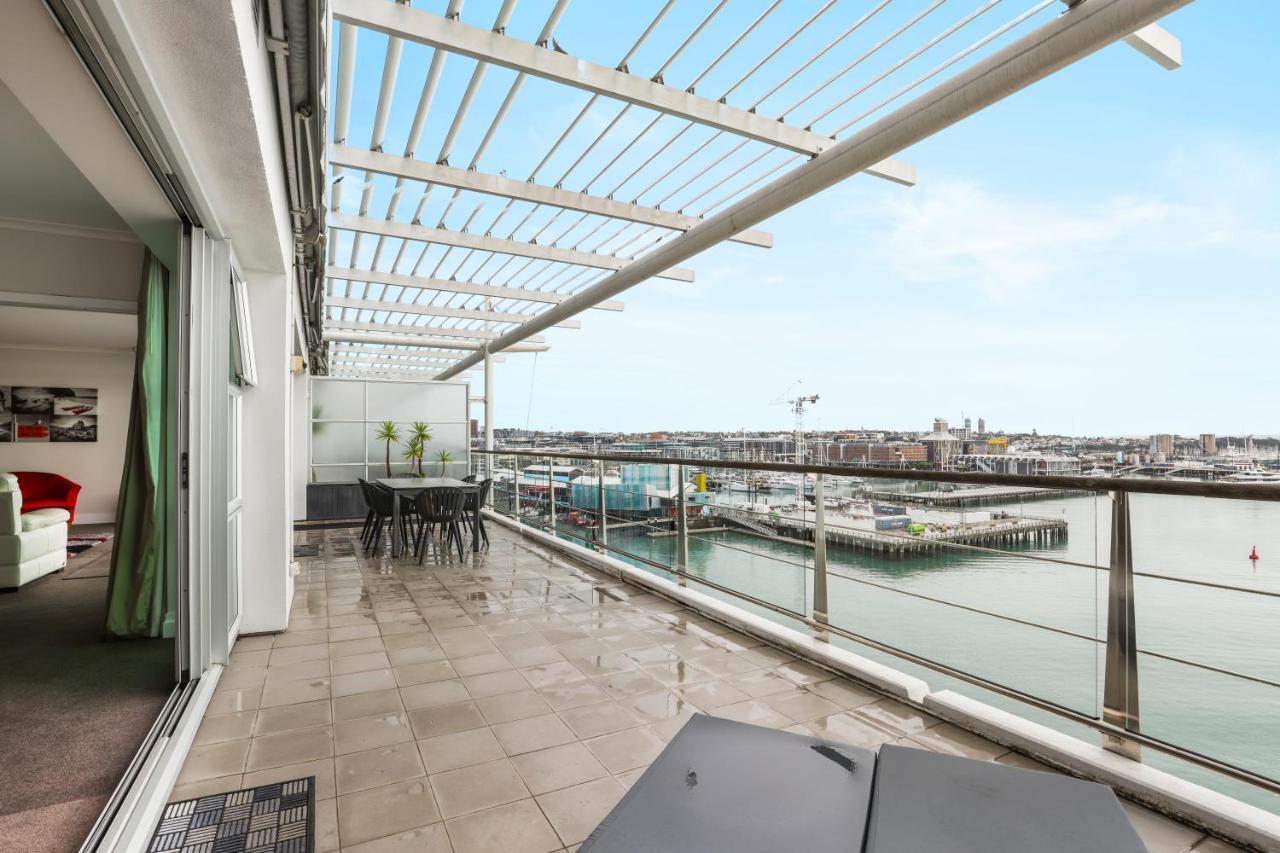 Waterfront Serviced On Prince's Wharf Aparthotel