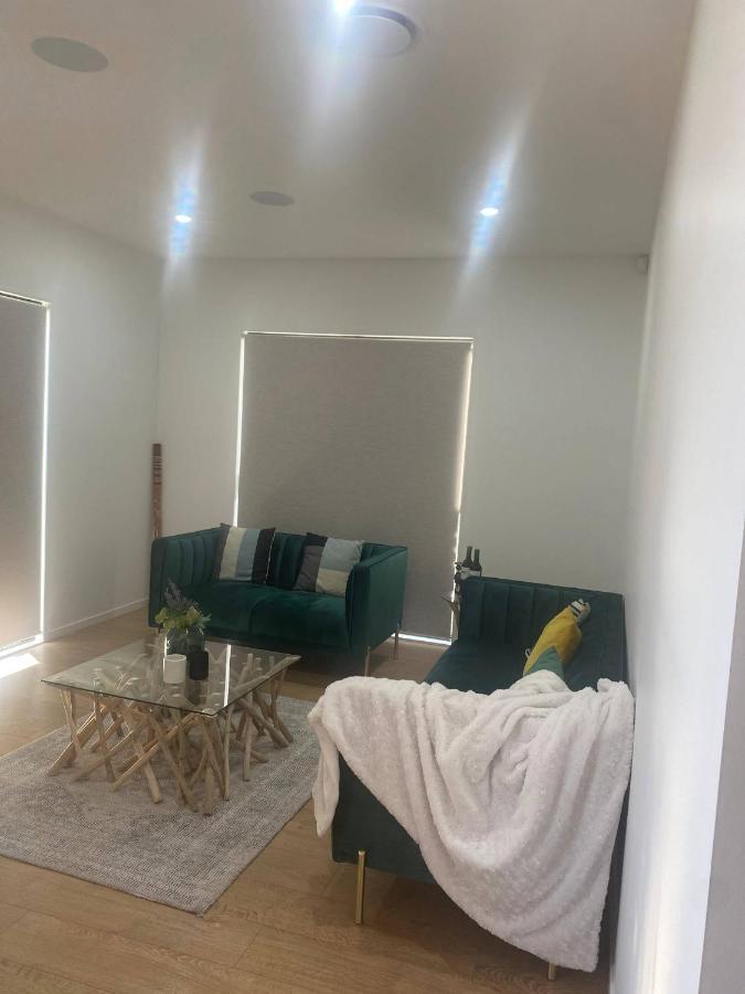 Homestay Farmview Auckland