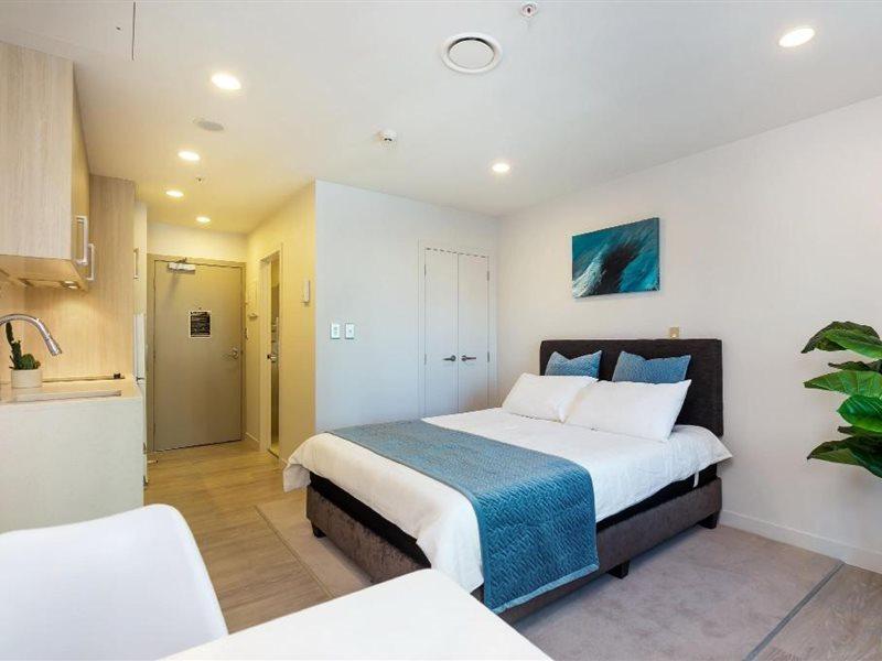 Star Victoria Serviced Aparthotel 4*