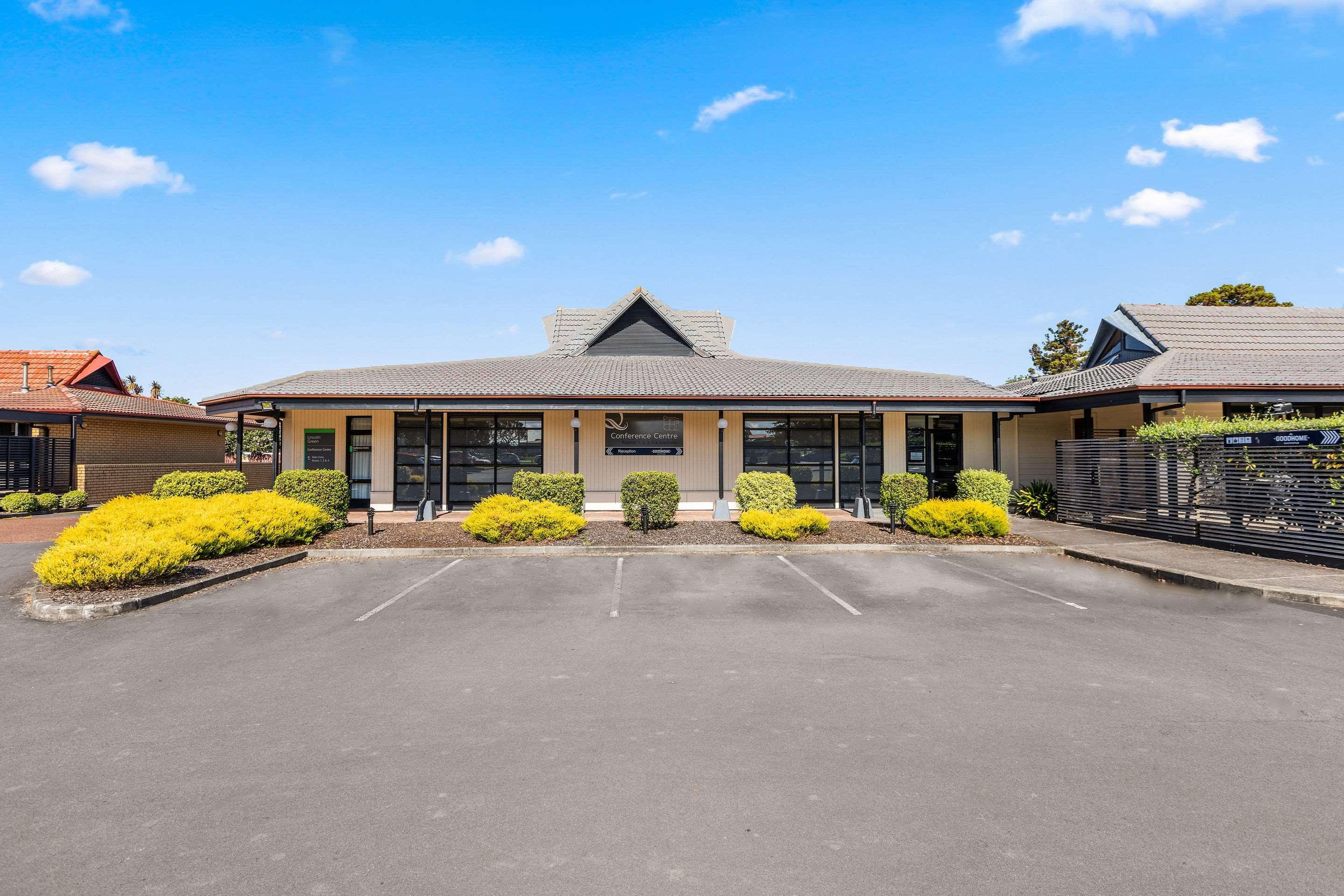 Hotel Quality Lincoln 4*