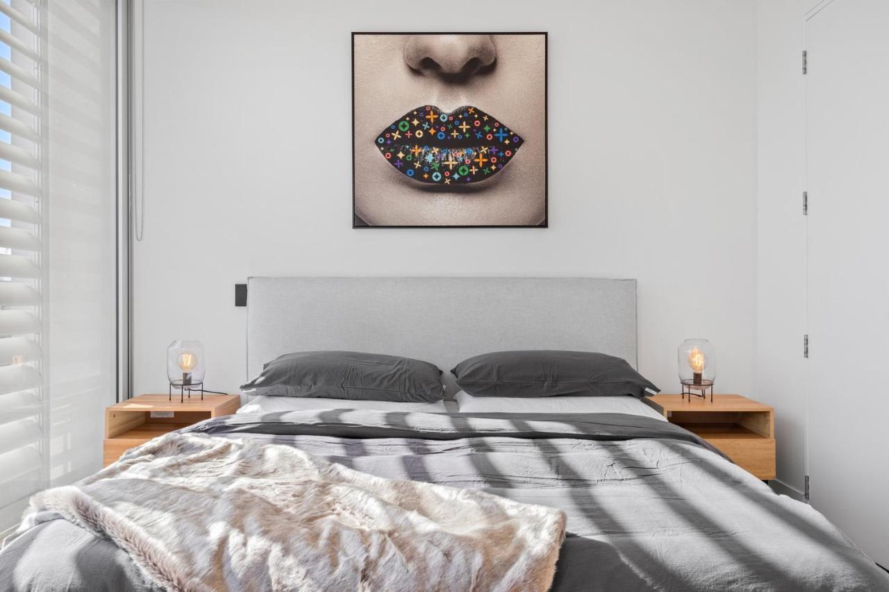 Luxury 2 Bed2bath Penthouse Free Secure Carpark Auckland