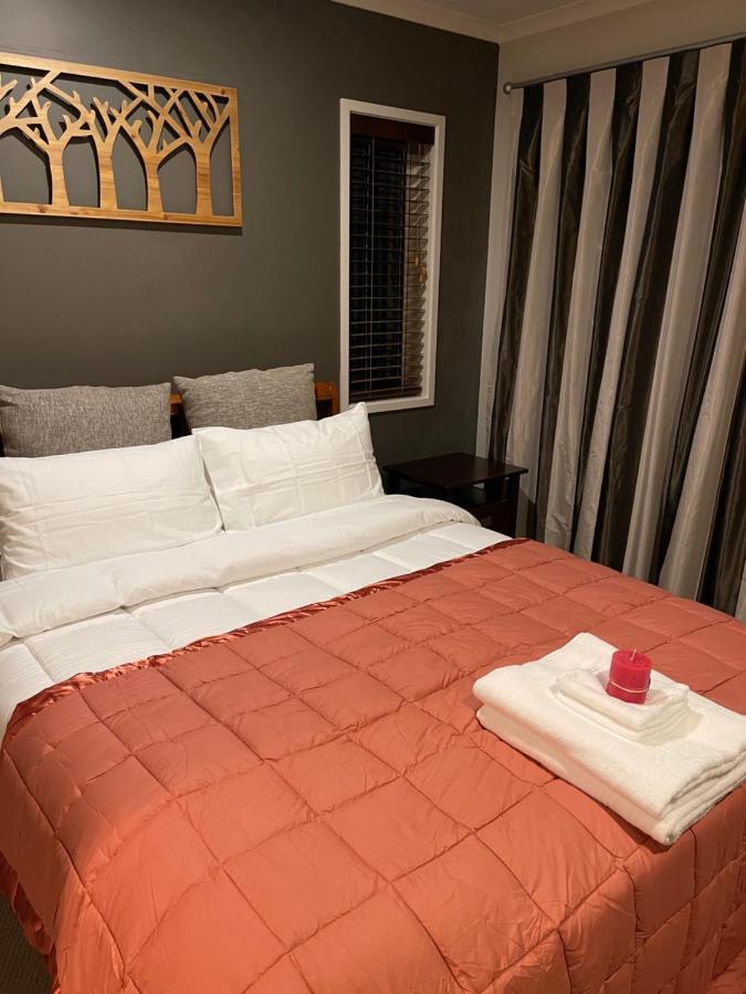 Ruth's House Master With Private Shower And Toilet Hospedagem domiciliar Auckland