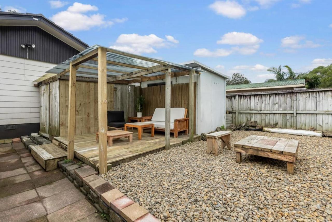 Fusion Modern Escape With Parking And Patio Holiday home