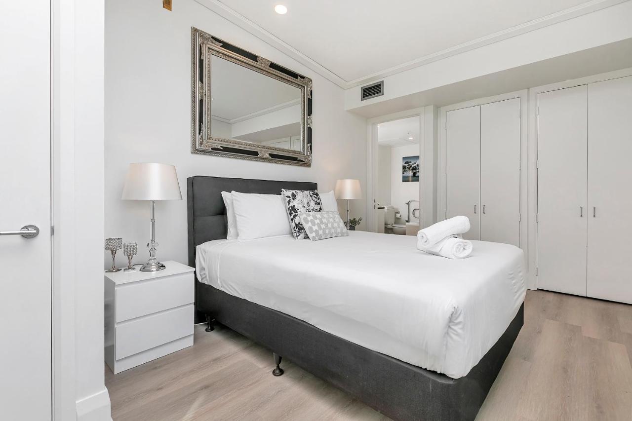 Penthouse Viaduct Haven Apartment *