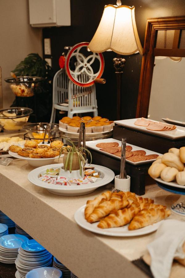 - Hobson St 4* Auckland