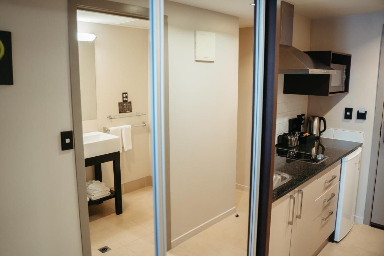 Aparthotel - Hobson St 4*