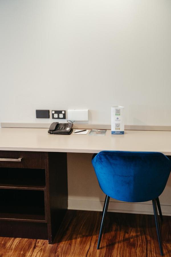 - Hobson St 4* Auckland
